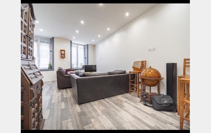 Appartement P2   SAINT-ETIENNE  53 m2 75 000 € 