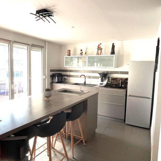  Annonces STETIENNE : Appartement | SAINT-ETIENNE (42000) | 57 m2 | 99 000 € 