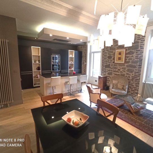  Annonces STETIENNE : Immeuble | SAINT-ETIENNE (42100) | 200 m2 | 299 000 € 