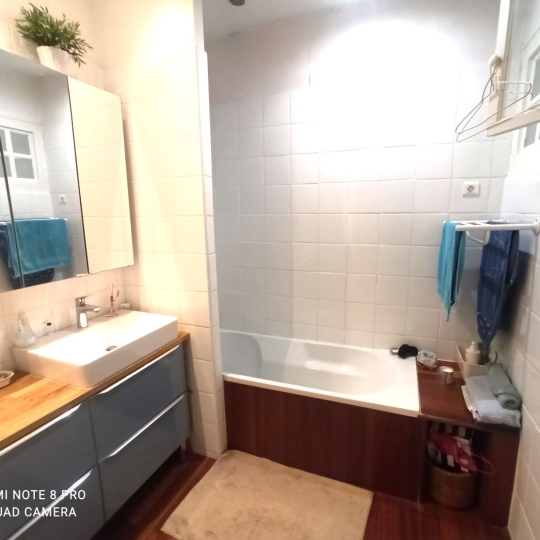  Annonces STETIENNE : Immeuble | SAINT-ETIENNE (42100) | 200 m2 | 299 000 € 