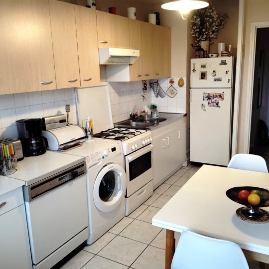  Annonces STETIENNE : Apartment | SAINT-ETIENNE (42100) | 67 m2 | 89 000 € 