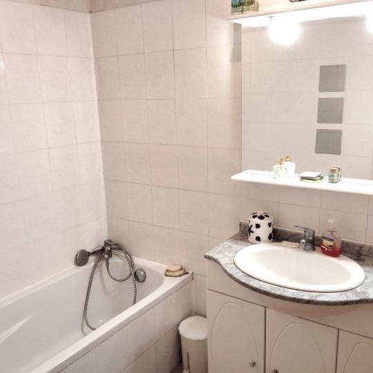  Annonces STETIENNE : Apartment | SAINT-ETIENNE (42100) | 67 m2 | 89 000 € 