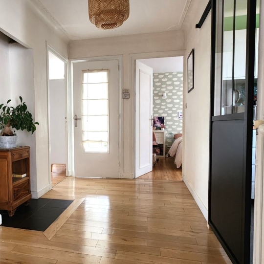  Annonces STETIENNE : House | SAINT-JUST-SAINT-RAMBERT (42170) | 160 m2 | 389 000 € 