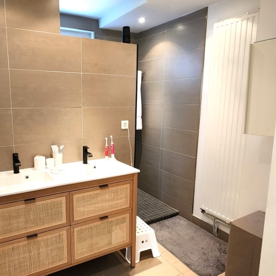  Annonces STETIENNE : House | SAINT-JUST-SAINT-RAMBERT (42170) | 160 m2 | 389 000 € 