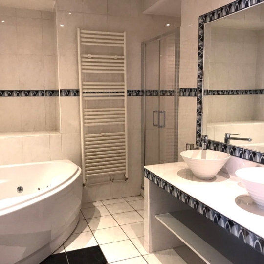  Annonces STETIENNE : Appartement | SAINT-ETIENNE (42100) | 172 m2 | 479 000 € 