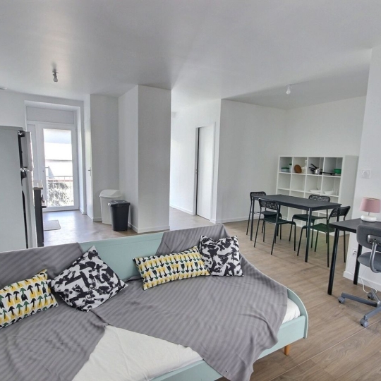  Annonces STETIENNE : Appartement | SAINT-ETIENNE (42000) | 54 m2 | 580 € 