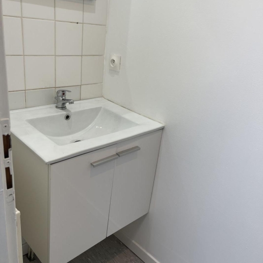  Annonces STETIENNE : Appartement | SAINT-ETIENNE (42100) | 33 m2 | 515 € 