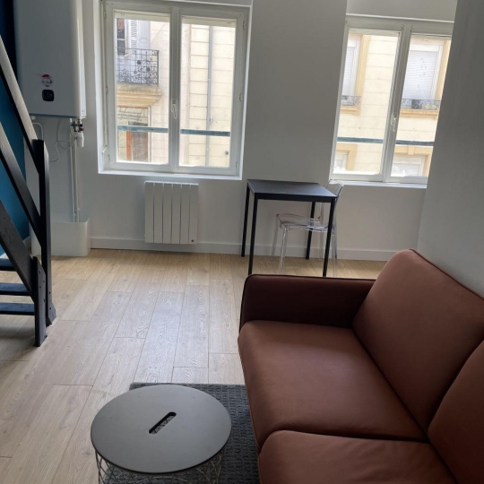  Annonces STETIENNE : Appartement | SAINT-ETIENNE (42100) | 35 m2 | 550 € 