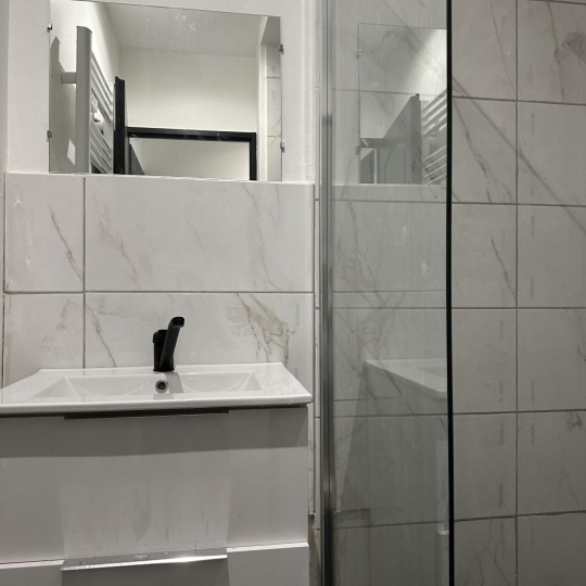  Annonces STETIENNE : Appartement | SAINT-ETIENNE (42100) | 32 m2 | 550 € 