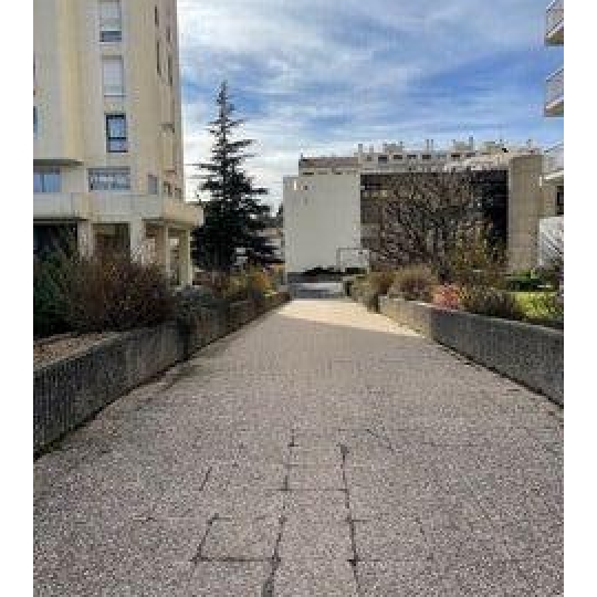  Annonces STETIENNE : Other | SAINT-ETIENNE (42100) | 105 m2 | 68 000 € 