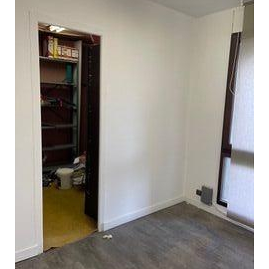  Annonces STETIENNE : Appartement | SAINT-ETIENNE (42100) | 105 m2 | 54 000 € 