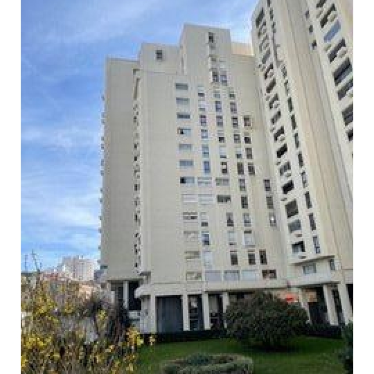  Annonces STETIENNE : Appartement | SAINT-ETIENNE (42100) | 105 m2 | 54 000 € 