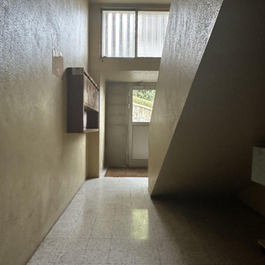  Annonces STETIENNE : Immeuble | SAINT-ETIENNE (42000) | 347 m2 | 349 000 € 