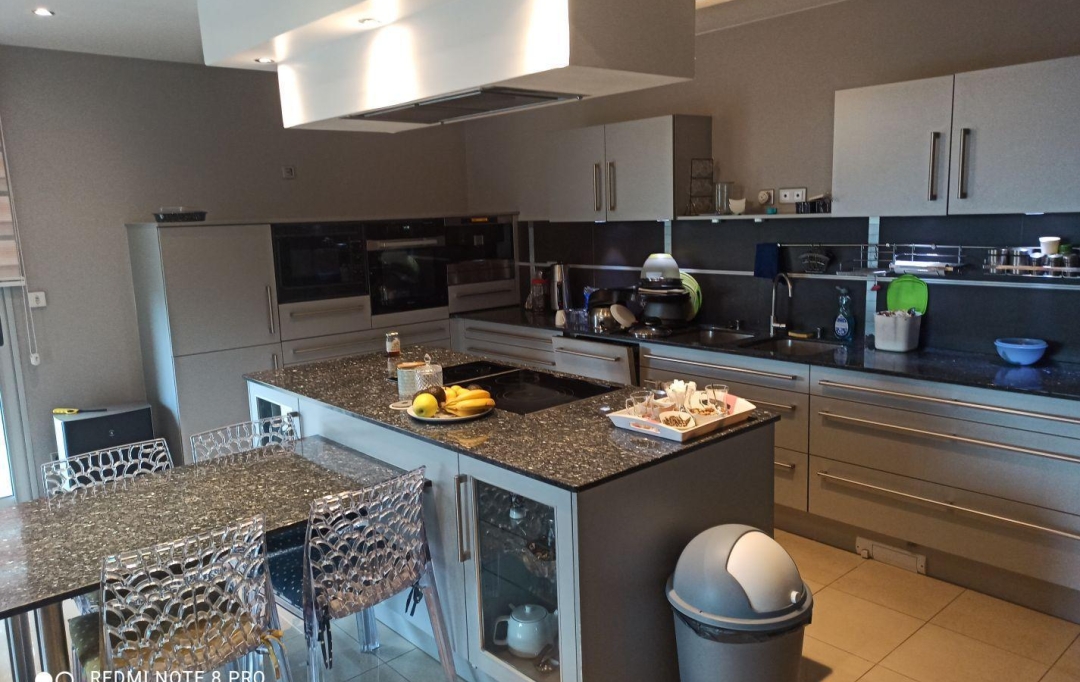 Annonces STETIENNE : Immeuble | SAINT-ETIENNE (42100) | 507 m2 | 999 000 € 