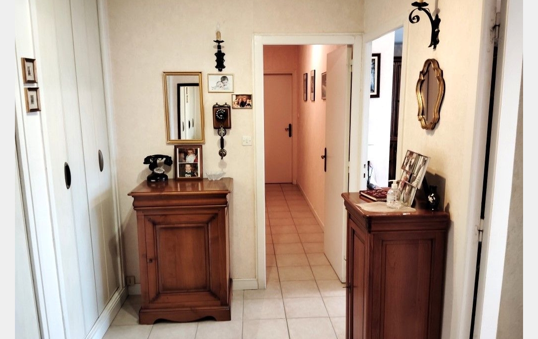 Annonces STETIENNE : Apartment | SAINT-ETIENNE (42100) | 67 m2 | 89 000 € 