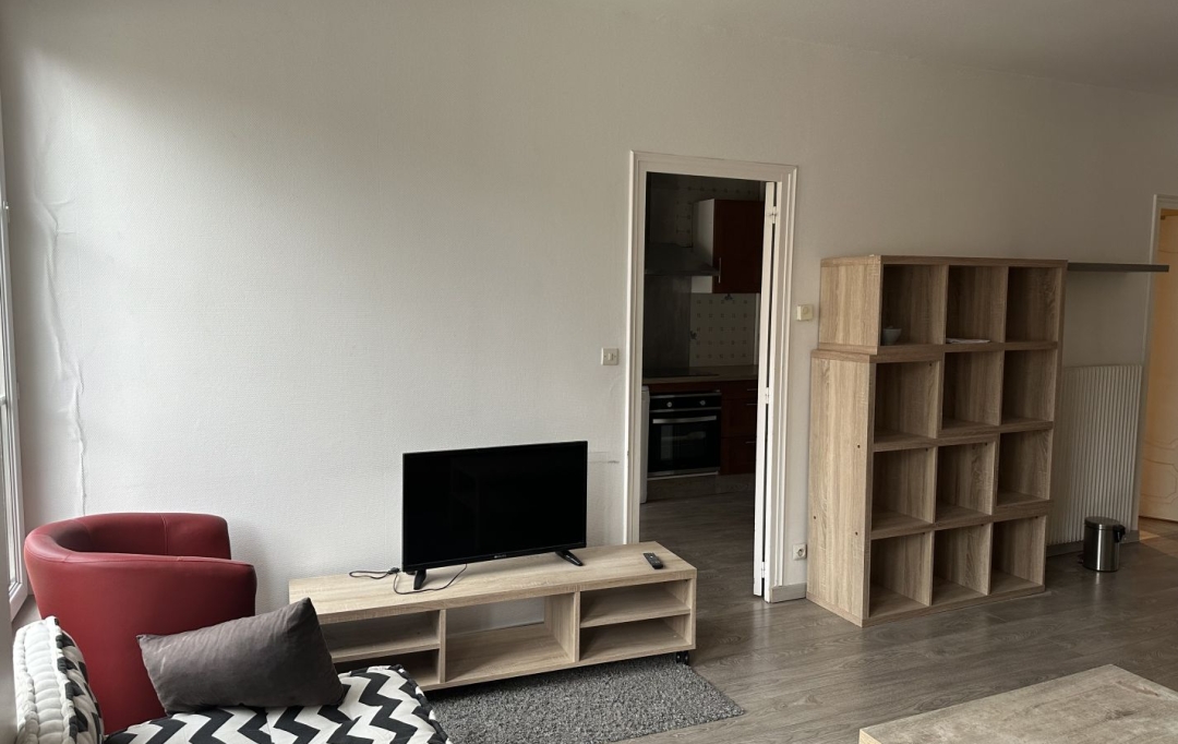 Annonces STETIENNE : Appartement | SAINT-ETIENNE (42000) | 85 m2 | 720 € 