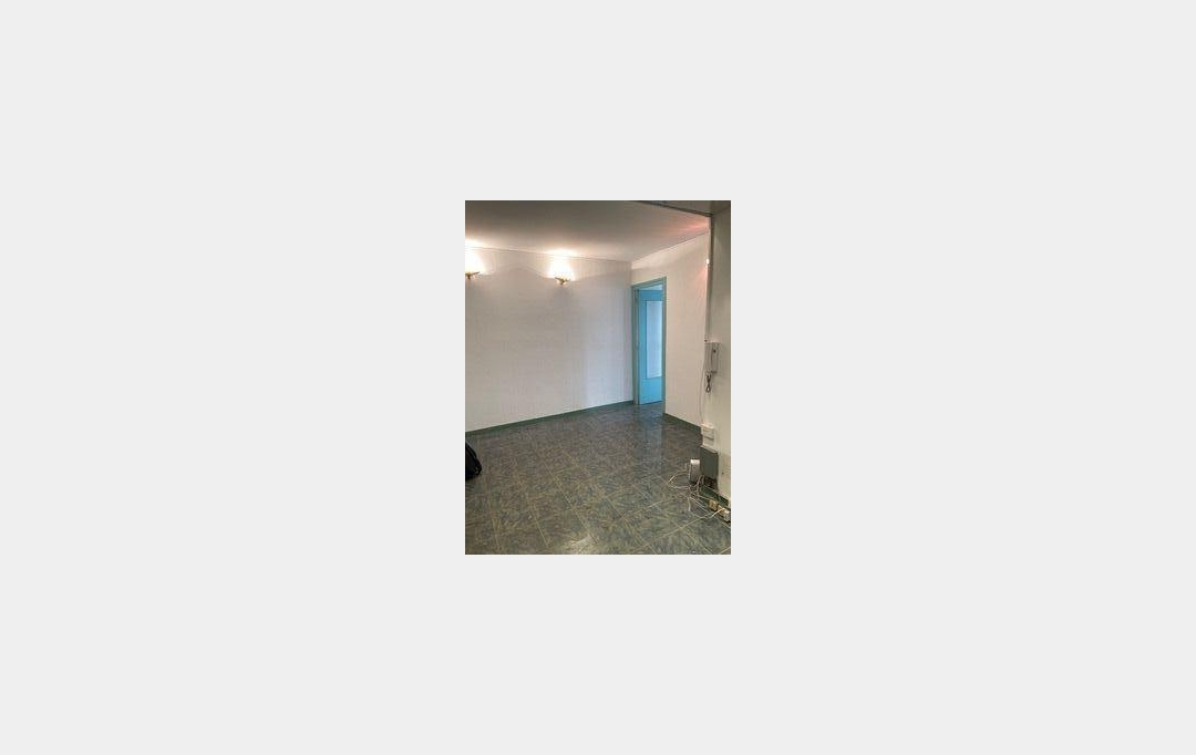 Annonces STETIENNE : Other | SAINT-ETIENNE (42100) | 105 m2 | 68 000 € 