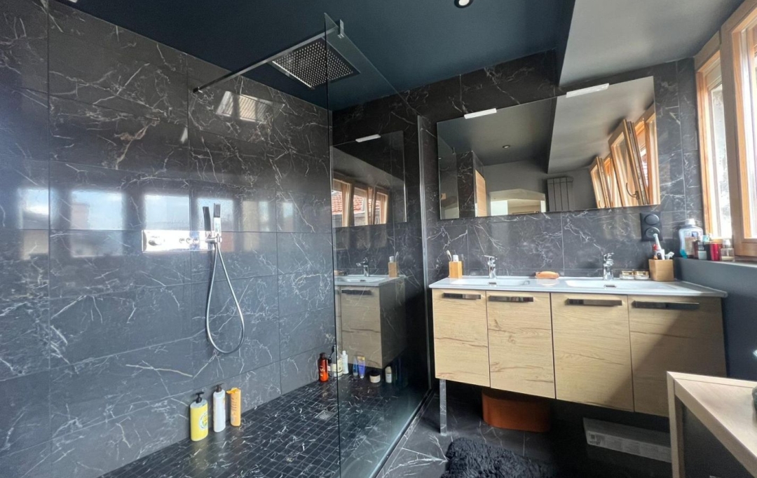 Annonces STETIENNE : Appartement | SAINT-ETIENNE (42000) | 149 m2 | 359 000 € 