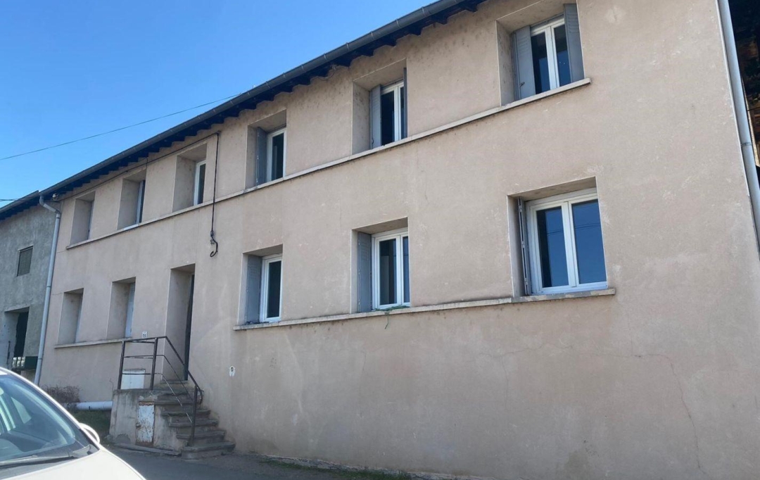 GREEN IMMOBILIER : Immeuble | ANDREZIEUX-BOUTHEON (42160) | 110 m2 | 180 000 € 