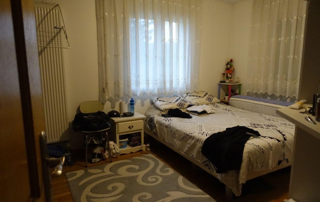 GREEN IMMOBILIER : House | SAINT-ETIENNE (42000) | 250 m2 | 350 000 € 