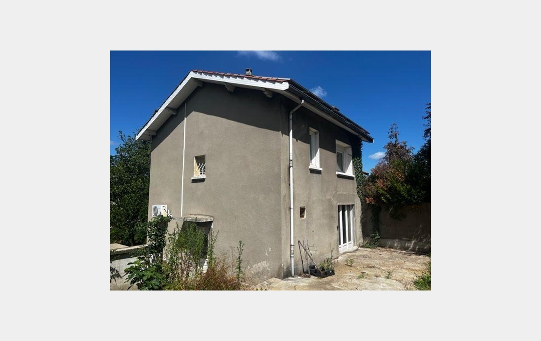 GREEN IMMOBILIER : House | SAINT-ETIENNE (42000) | 80 m2 | 212 000 € 