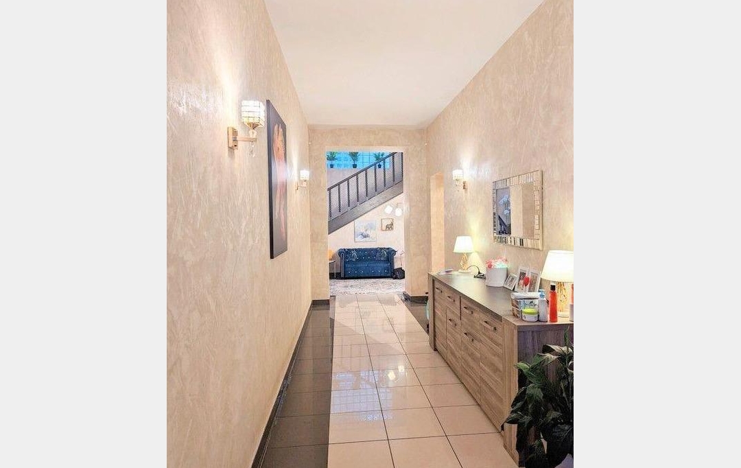 GREEN IMMOBILIER : Maison / Villa | LA RICAMARIE (42150) | 350 m2 | 295 000 € 