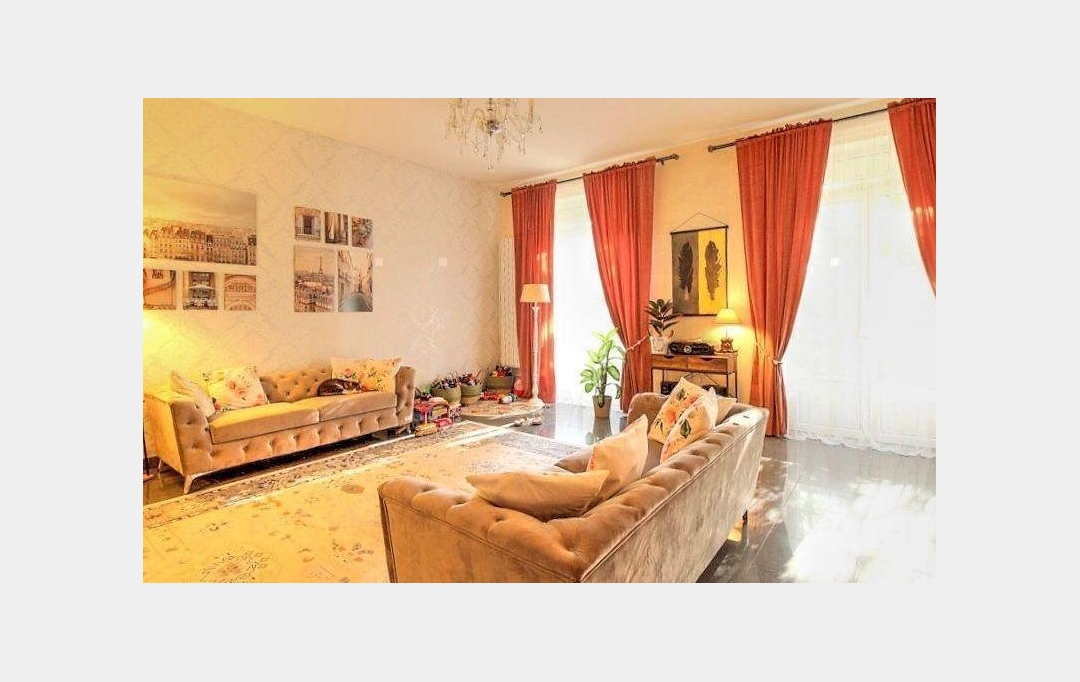 GREEN IMMOBILIER : Maison / Villa | LA RICAMARIE (42150) | 350 m2 | 295 000 € 