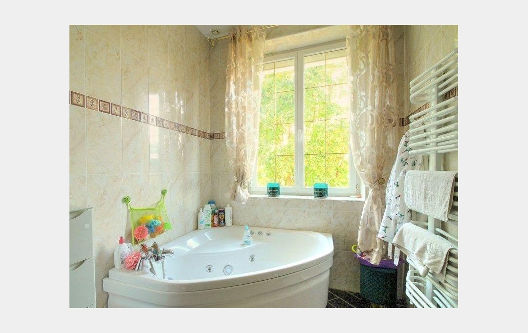 GREEN IMMOBILIER : Maison / Villa | LA RICAMARIE (42150) | 350 m2 | 295 000 € 
