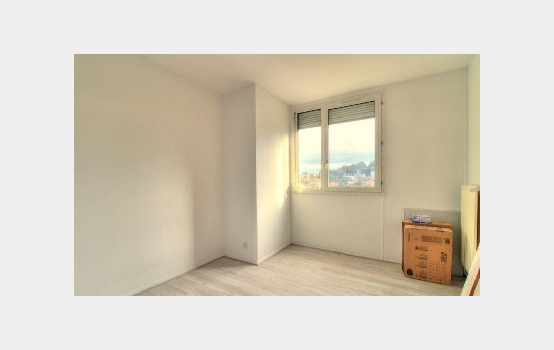 GREEN IMMOBILIER : Apartment | FIRMINY (42700) | 65 m2 | 65 000 € 