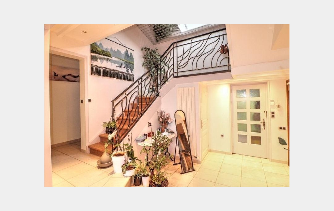 GREEN IMMOBILIER : Maison / Villa | SAINT-DIDIER-EN-VELAY (43140) | 250 m2 | 375 000 € 