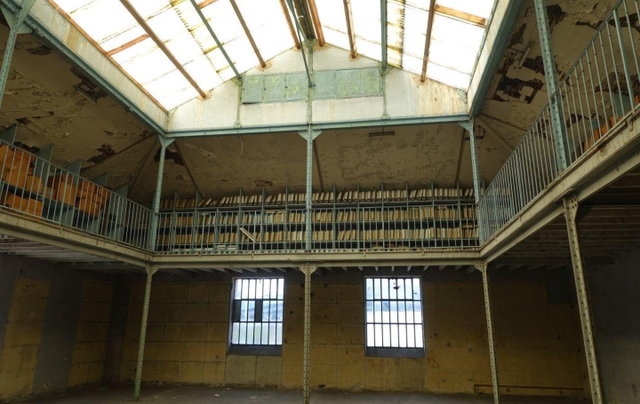  GREEN IMMOBILIER Autres | SAINT-ETIENNE (42000) | 168 m2 | 175 000 € 